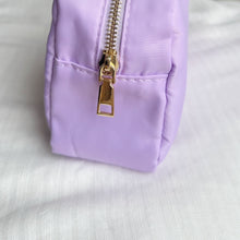 Load image into Gallery viewer, Lilac Cosmetic Zip Bag