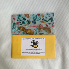 Load image into Gallery viewer, Handmade Round Bees Wax Wraps 3 Pack
