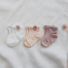 Load image into Gallery viewer, Ellie Baby Socks